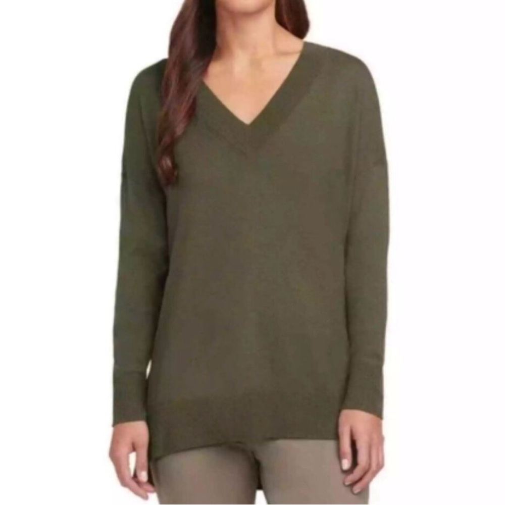 VGUC- MATTY M Viscose/Nylon V-Neck Sweater